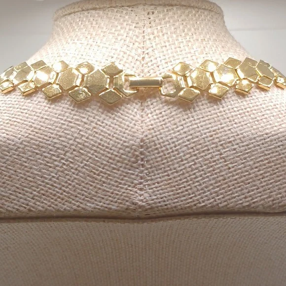 Trifari Honeycomb Designed Necklace
